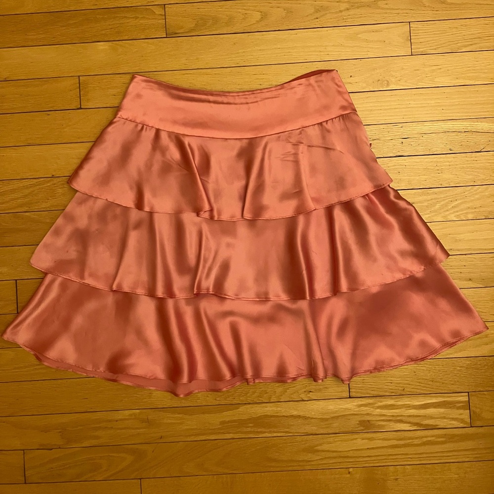 DUSTY PEACH SATIN TIERED FLIPPY MINI SKIRT - Picture 2 of 5